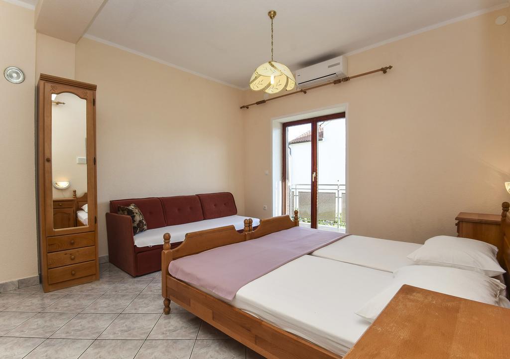 Topic Apartments 沃迪切 外观 照片